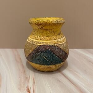 Vintage Southwest Style Mini Pottery Vase — Textured Yellow with Diamond Band